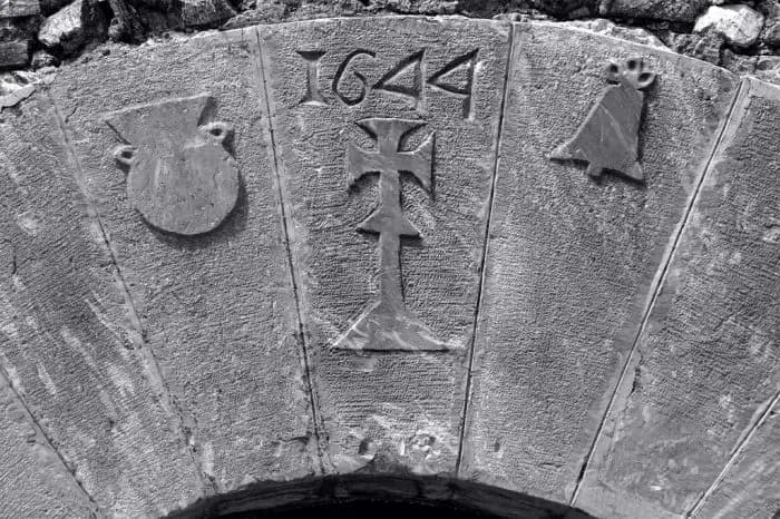 La Creu, l'Olla i la Campana